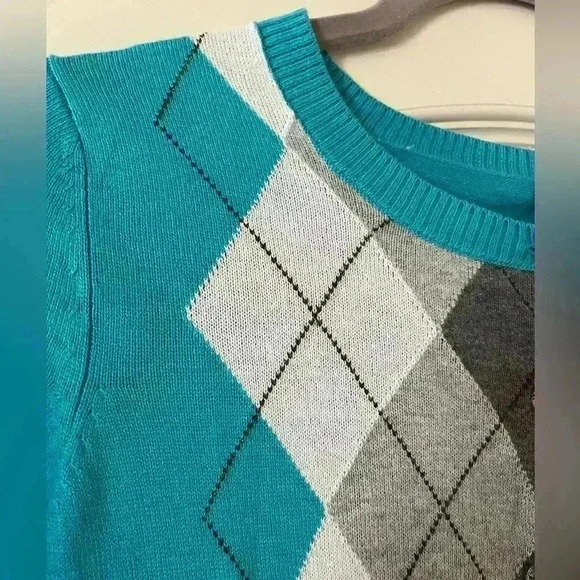 NWT New York & Company Teal Argyle Lightweight Button Down Sweater - Picture 4 of 9